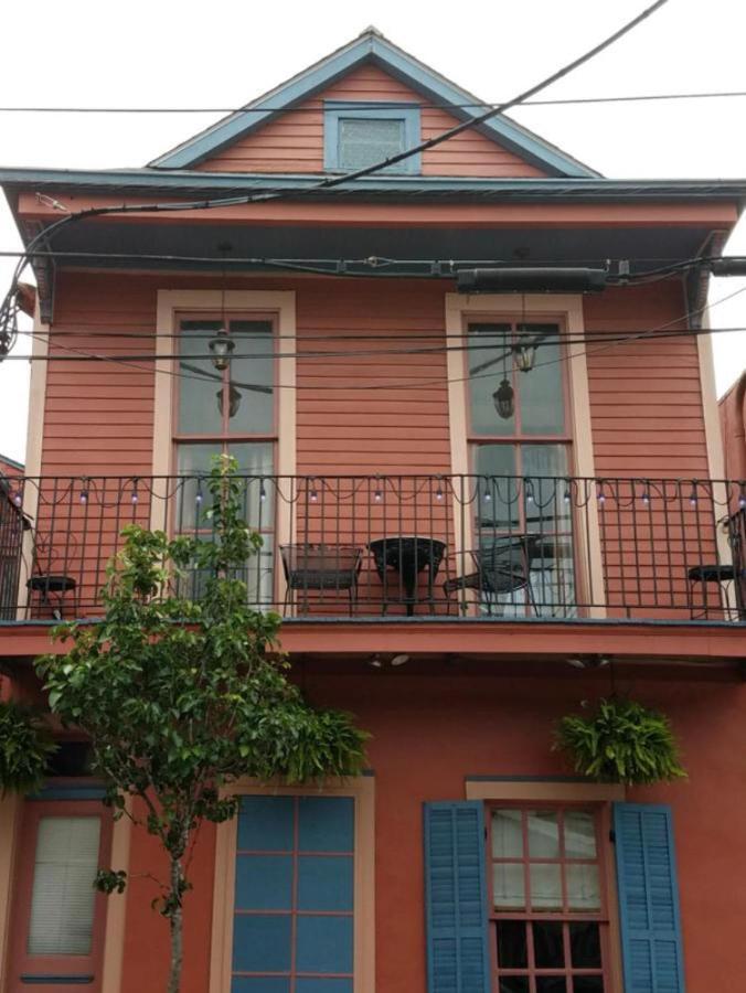 Frenchmen Hotel نيو أورلينز الغرفة الصورة
